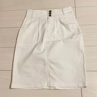 マジェスティックレゴン(MAJESTIC LEGON)のMAJESTIC LEGON 白スカート(ひざ丈スカート)