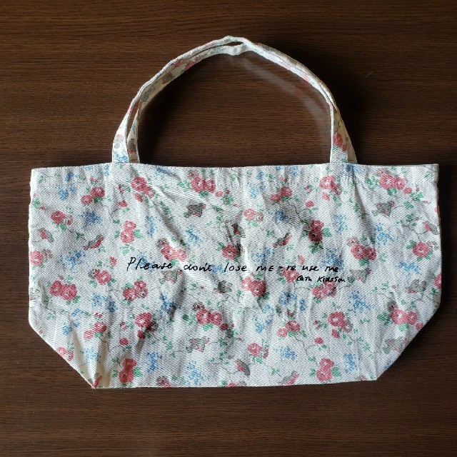 Cath Kidston(キャスキッドソン)の小鳥 トートバッグ Cath Kidston キャスキッドソン レディースのバッグ(トートバッグ)の商品写真