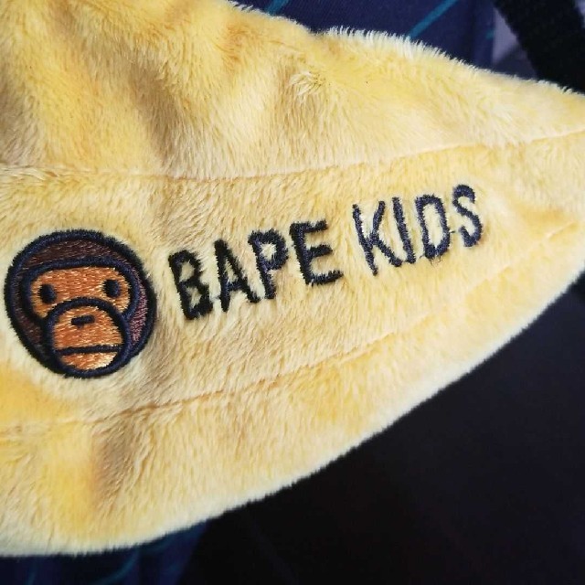 A BATHING APE(アベイシングエイプ)のBAPE KIDS ポシェット キッズ/ベビー/マタニティのこども用バッグ(ポシェット)の商品写真