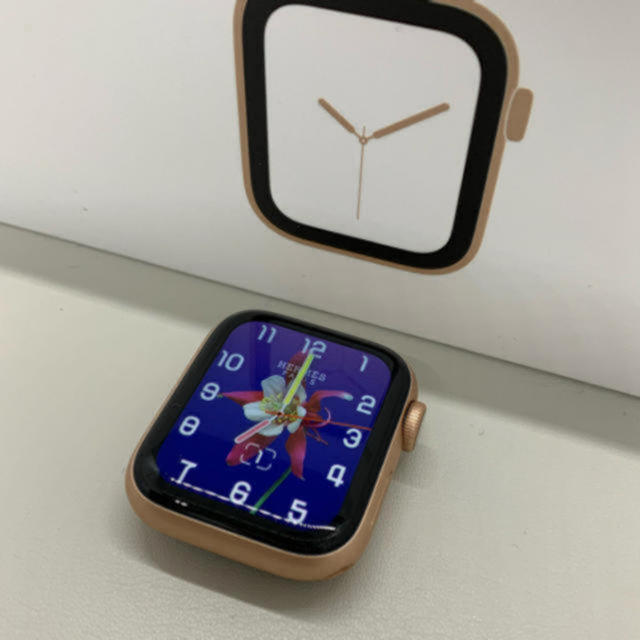 【良品】Apple Watch Series 4 GPS 40mm 希少グレイ