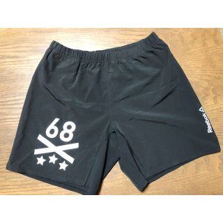 リーボック(Reebok)のレスミルズショーツ・メンズXS  Reebok 黒　短パン&他2点(トレーニング用品)