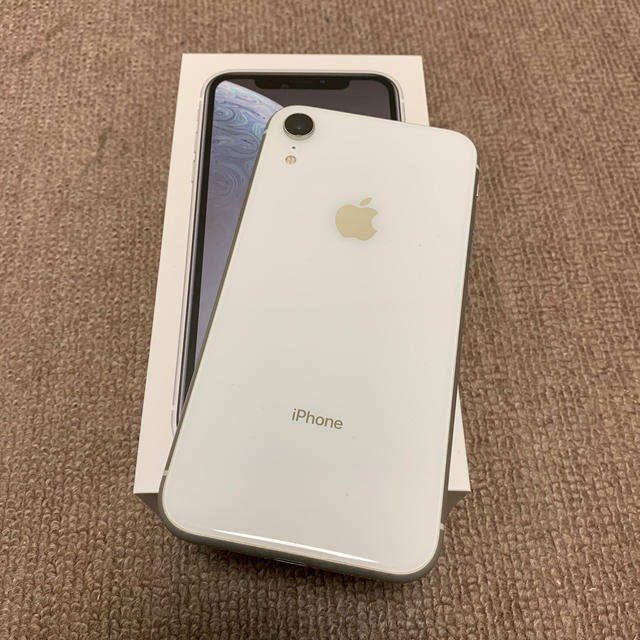 iPhone XR White 64GB SIMフリースマートフォン本体 - www.primator.cz