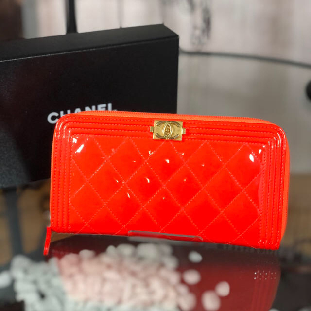 ぼくちゃん様専用 CHANEL ボーイシャネル 長財布 素敵な 24378円