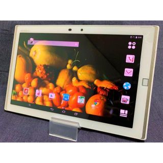 フジツウ(富士通)のdocomo 富士通 Arrows Tab F-03G ホワイト(タブレット)