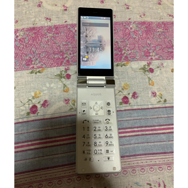 AQUOS(アクオス)の504SH ガラケー　for ymobile アキ様専用 スマホ/家電/カメラのスマートフォン/携帯電話(携帯電話本体)の商品写真