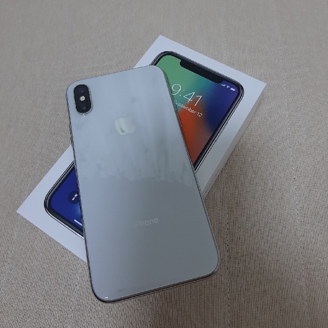 iPhone X　６４gb　美品