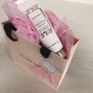 ジルスチュアート(JILLSTUART)の新品未使用●ジルスチュアートJILLSTUARTハンドクリームホワイトフローラル(ハンドクリーム)