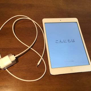 アイパッド(iPad)のiPad mini Wi-Fiモデル 32GB ホワイト&シルバー(タブレット)