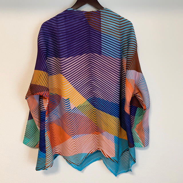 トップス イッセイミヤケ ISSEY MIYAKE ドルマンスリーブ トップス イッセイミヤケ ISSEY MIYAKE ドルマンスリーブ
