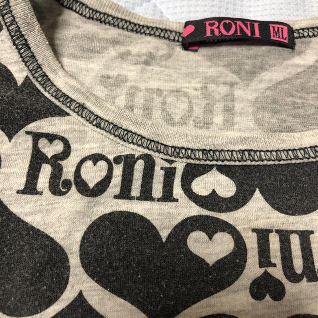 RONI(ロニィ)のRONI ハートいっぱい　変形スソが可愛いＴシャツ キッズ/ベビー/マタニティのキッズ服女の子用(90cm~)(Tシャツ/カットソー)の商品写真