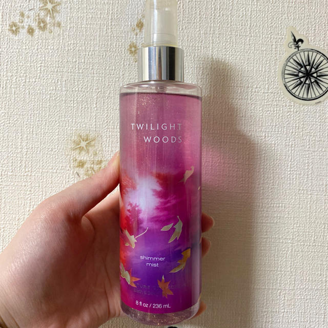 Bath & Body Works(バスアンドボディーワークス)のBath&Body Works ボディミスト トワイライトウッド コスメ/美容の香水(香水(女性用))の商品写真