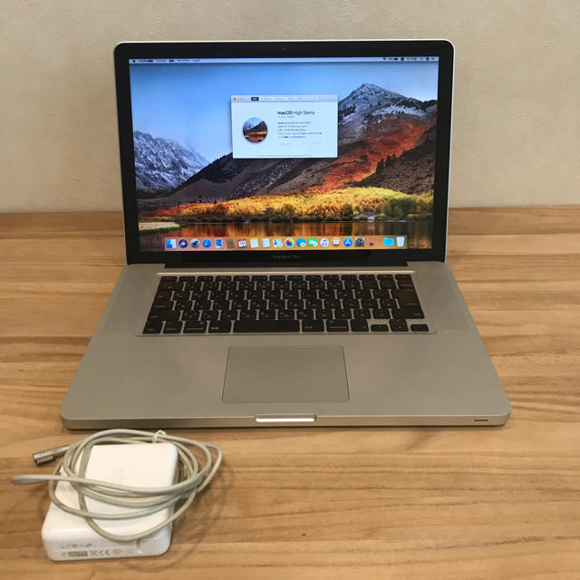 MacBookPro 2011 15インチ i7 8GB SSD500GB