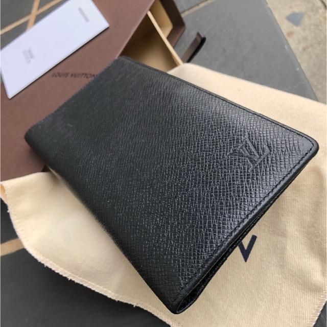 LOUIS VUITTON タイガ良品　ポルト バルール カルトクレディ　極薄型 | フリマアプリ ラクマ