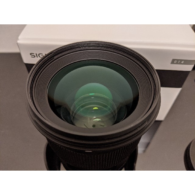 SIGMA(シグマ)のSIGMA シグマ 50mm F1.4 DG HSM Art ソニーEマウント用 スマホ/家電/カメラのカメラ(レンズ(単焦点))の商品写真