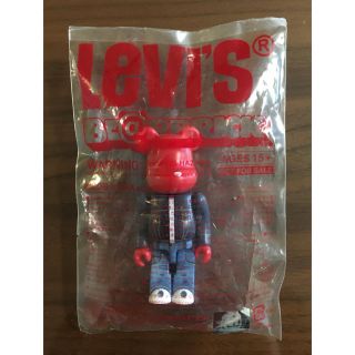 メディコムトイ(MEDICOM TOY)の☆未開封　非売品　ノベルティ☆リーバイス　ベアブリック　levis(ノベルティグッズ)