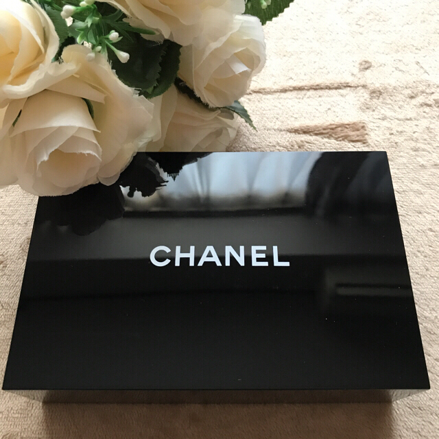 CHANEL♡極レア 極美品 未使用  ジュエリーボックス  ミラー付き