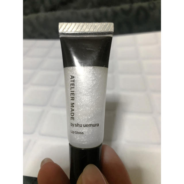 shu uemura(シュウウエムラ)のsyu uemura リップグロス コスメ/美容のベースメイク/化粧品(リップグロス)の商品写真