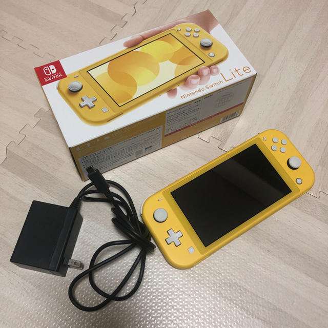 14,300円Nintendo Switch Lite イエロー