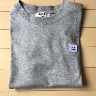 アクネ(ACNE)のAcne Studios グレーTシャツ　アクネ　ストゥディオズ(Tシャツ(半袖/袖なし))