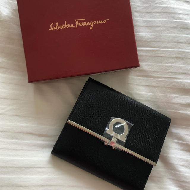 Salvatore Ferragamo(サルヴァトーレフェラガモ)のur様専用 レディースのファッション小物(財布)の商品写真