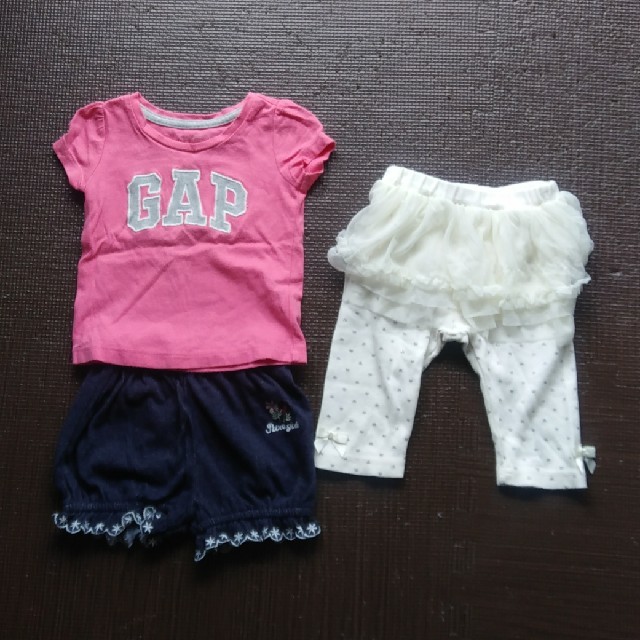 babyGAP(ベビーギャップ)の★ぼのちゃん様専用★ キッズ/ベビー/マタニティのベビー服(~85cm)(ワンピース)の商品写真