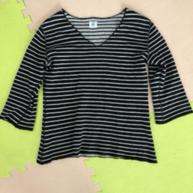 PETIT BATEAU(プチバトー)のプチバトー　リバーシブルボーダーカットソー　7分袖 キッズ/ベビー/マタニティのキッズ服男の子用(90cm~)(Tシャツ/カットソー)の商品写真