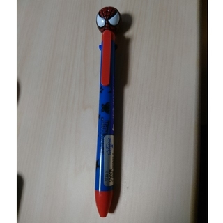 ユニバーサルスタジオジャパン(USJ)のスパイダーマン4色ボールペン(ペン/マーカー)