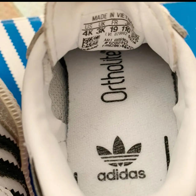 adidas(アディダス)のadidasベビースニーカー キッズ/ベビー/マタニティのベビー靴/シューズ(~14cm)(スニーカー)の商品写真