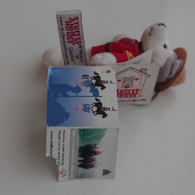 【nanuk様専用】Canada ハスキー犬 キーホルダー エンタメ/ホビーのおもちゃ/ぬいぐるみ(ぬいぐるみ)の商品写真