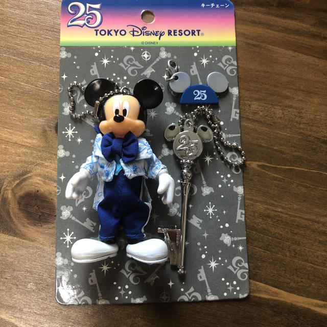 Disney(ディズニー)のディズニー25周年 キーチェーン エンタメ/ホビーのおもちゃ/ぬいぐるみ(キャラクターグッズ)の商品写真