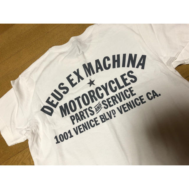 Deus ex Machina(デウスエクスマキナ)のDEUS Tシャツ メンズのトップス(Tシャツ/カットソー(半袖/袖なし))の商品写真