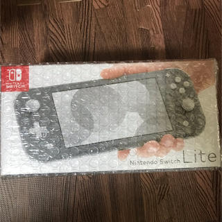 ニンテンドースイッチ(Nintendo Switch)の新品未使用 Nintendo Switch Lite 本体 グレー(携帯用ゲーム機本体)
