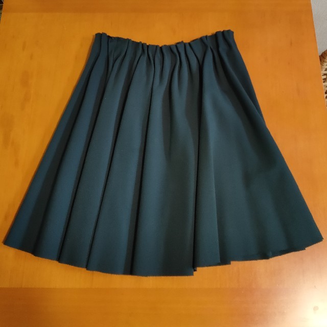 ZARA(ザラ)のZARA ザラ プリーツスカート フレアスカート レディースのスカート(ひざ丈スカート)の商品写真