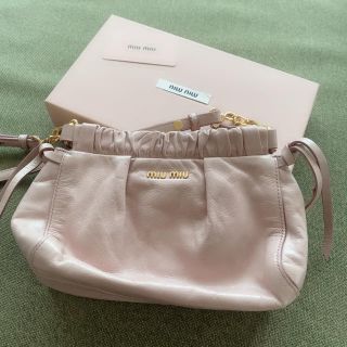 ミュウミュウ(miumiu)の専用⭐︎箱付き美品⭐︎miumiu2wayバッグ⭐︎(ショルダーバッグ)