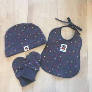 アベイシングエイプ(A BATHING APE)のBAPE KIDS 帽子 スタイ ミトン 三点セット(ベビースタイ/よだれかけ)