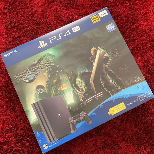 送料無料！PlayStation 4 Pro FF7 リメイク同梱版