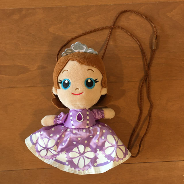 Disney(ディズニー)のプリンセス　ソフィア　肩掛けバッグ　人形型 キッズ/ベビー/マタニティのこども用バッグ(ポシェット)の商品写真