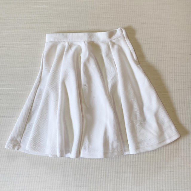 GRL(グレイル)の◾️GRL たっぷりフレア　フレアスカート レディースのスカート(ミニスカート)の商品写真