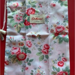 キャスキッドソン(Cath Kidston)の※ kanono様専用　『新品 』キャスキッドソン ジュースバック  白色花柄(ポーチ)