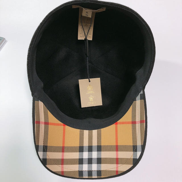 BURBERRY(バーバリー)の【値下げ】【新品未使用】Burberry ウールキャップ　ユニセックス メンズの帽子(キャップ)の商品写真