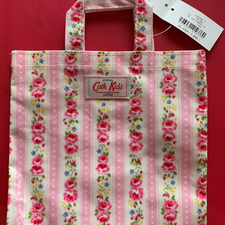 キャスキッドソン(Cath Kidston)の※ 『 新品 』キャスキッドソン ミニバッグ ピンク✖️白 花柄(トートバッグ)