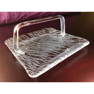 トウヨウササキガラス(東洋佐々木ガラス)の佐々木クリスタル　持ち手付き　手付き　ガラス角皿　1(食器)