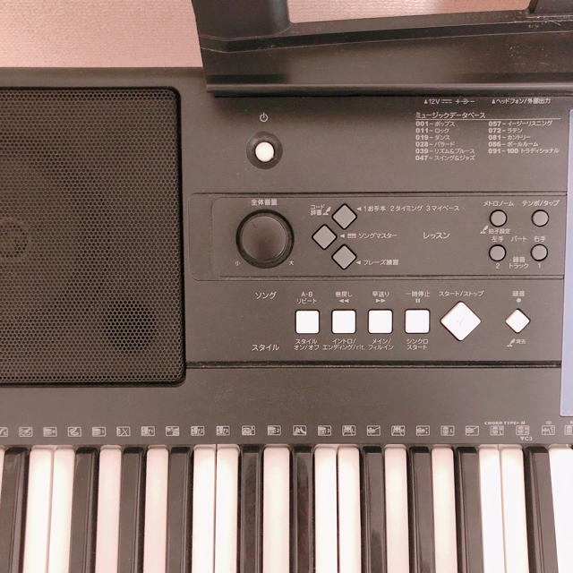 ヤマハ(ヤマハ)のYAMAHA 電子ピアノPSR-E333 楽器の鍵盤楽器(電子ピアノ)の商品写真