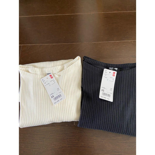 UNIQLO(ユニクロ)のユニクロ オンライン限定サイズXS リブボートネック長袖Tシャツ 新品 レディースのトップス(Tシャツ(長袖/七分))の商品写真