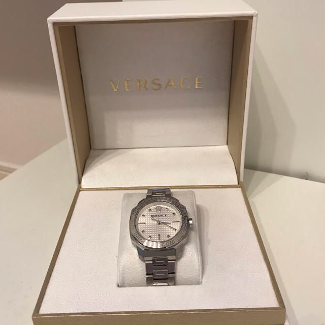 VERSACE(ヴェルサーチ)のヴェルサーチ Versaceメンズ腕時計◆新品未使用 メンズの時計(腕時計(アナログ))の商品写真