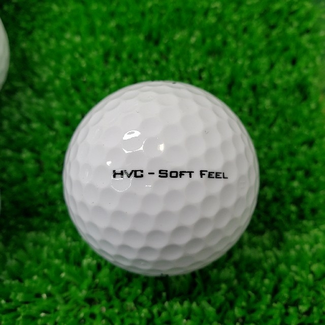 Titleist(タイトリスト)のTitleist HVC SOFTFEEL  30球　ロストボール スポーツ/アウトドアのゴルフ(その他)の商品写真