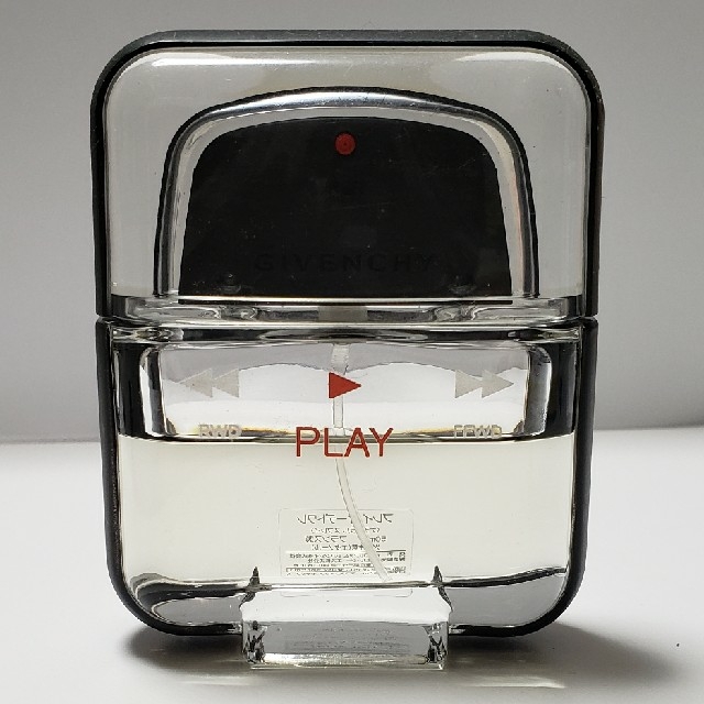 GIVENCHY(ジバンシィ)の【匿名配送OK】GIVENCHY PLAYオードトワレ50ml コスメ/美容の香水(香水(男性用))の商品写真