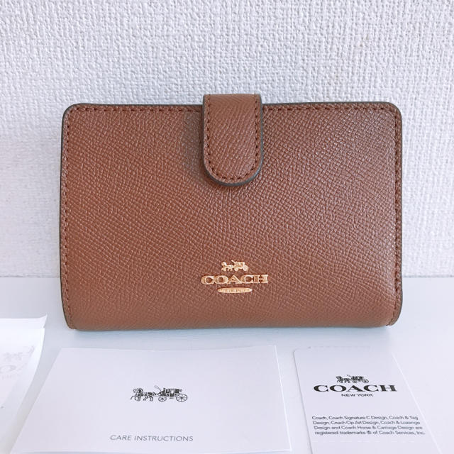 新品未使用◆COACH コーチ◆コンパクトだけどしっかり収納◆二つ折り財布