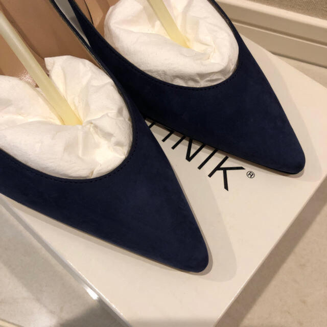 MANOLO BLAHNIK(マノロブラニク)の新品　マノロブラニク　キエッタ　ロンハーマン  36 レディースの靴/シューズ(ハイヒール/パンプス)の商品写真