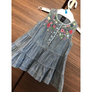 ベビーギャップ(babyGAP)のGAP♡花刺繍ワンピース(ワンピース)